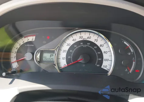 2012 Toyota Sienna Se 8 Passenger z USA, uszkodzony, nr VIN 5TDXK3DC8CS248769